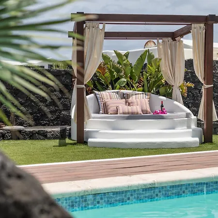 Faro Park With Private Pool Villa Playa Blanca (Lanzarote)