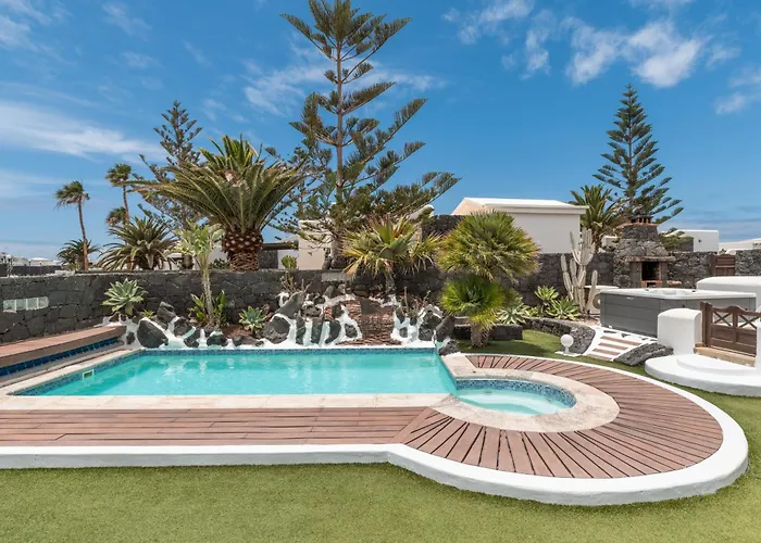 Faro Park With Private Pool Vila *